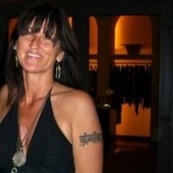 Meet your Posher, Hedda - Picture 1 of 1